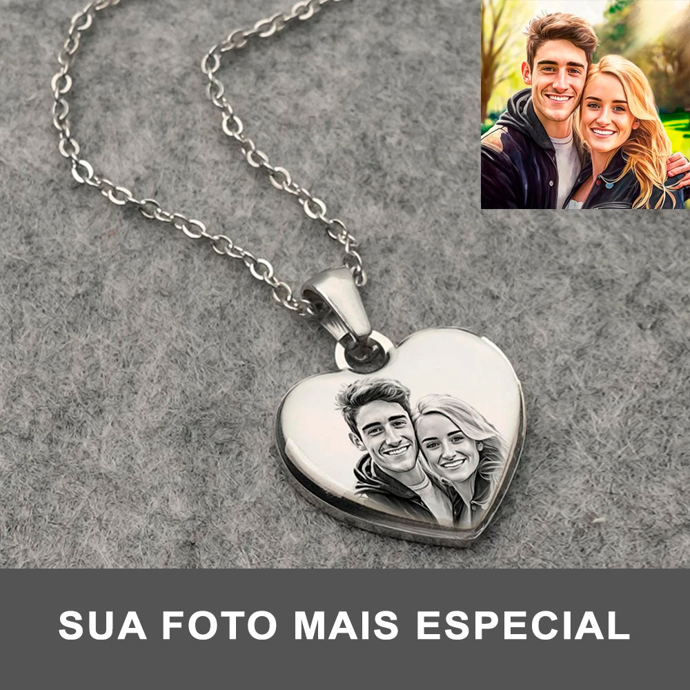 Colar com Pingente de Coração e Foto Personalizável